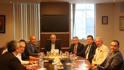 TOBB Yönetim Kurulu Üyesi Tekirdağ Ticaret ve Sanayi Odası Yönetim Kurulu Başkanı Cengiz Günay Edirne Ticaret ve Sanayi Odası’nı ziyaret etti.