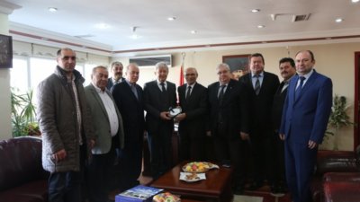 ETSO Heyeti Vergi Haftası Kapsamında Vergi Dairesi Başkanı Selahattin Başkal’ı Makamında Ziyaret Etti.