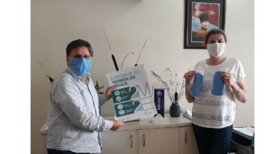 ETSO Yönetim Kurulu Üyesi Kutel Nalçakan COVİD19 Çalışma Rehberi Afişleri ve Maske Dağıtımını Gerçekleştirdi